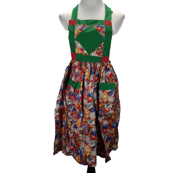 Handmade Vintage Christmas Bib Apron with Pockets One Size Ornaments